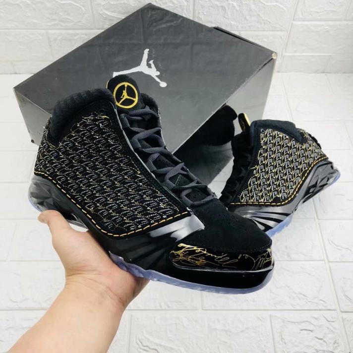 Air Jordan 23